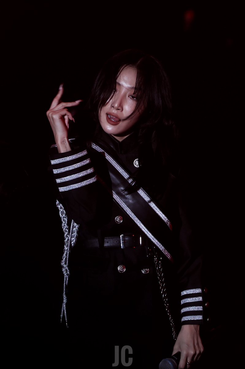 YNChau_'s tweet image. 2023.01.08 MMM World Tour [MY CON] HONG KONG
#Hwasa #안혜진 #MAMAMOO #마마무