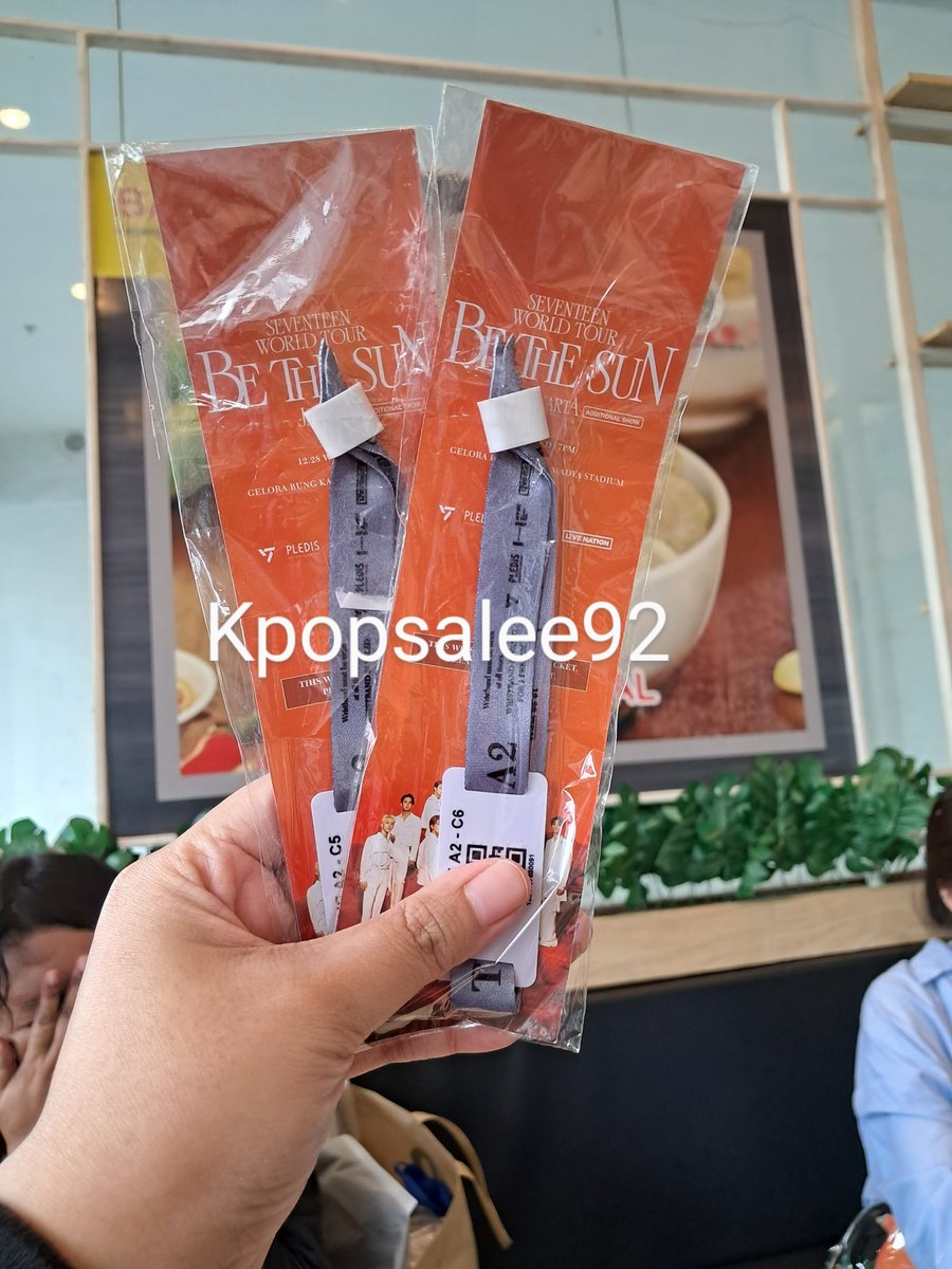 kpopsalee92's tweet photo. Thankyou for trusting us gaes~ #salee92_testimoni #salee92_proofment #BeTSinjakarta #SeventeenInJakarta #jastip #tiketkonser #KPOP https://t.co/iyOgPRQgoL