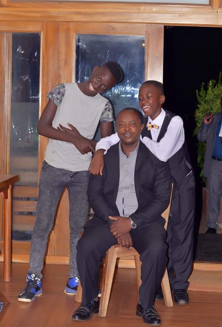 CharityByarugab's tweet photo. These angels complete our lives. So honored to parent God's gifts to us. 19 years of marriage. 18 years of parenting. #divineresponsibility #marriageanniversary. God bless you Eng Brave Byarugaba. Thank you for leading us well. https://t.co/BegMWHc82V
