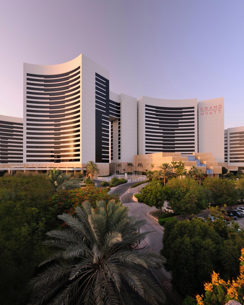 waslgroup's tweet photo. A luxury resort in the heart of Dubai, @grandhyattdxb promises a 5-star experience with stunning skyline and creek views.

#thisiswasl #wasl #dubai https://t.co/d5hMj4V0p7