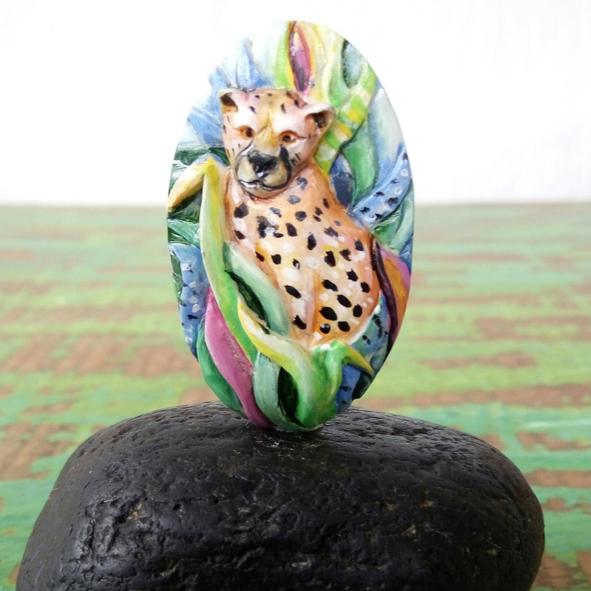 jerogingsir's tweet image. Hand Painted Leopard Panther Carving, Tiger Enamel, Carved Recycled Buffalo Bone, Handmade Jewelry Silver Wrap, Pendant Necklace E192 etsy.me/3ZjkCGx #rainbow #bonehorn #silverwrap #handpainted #tigerboneca