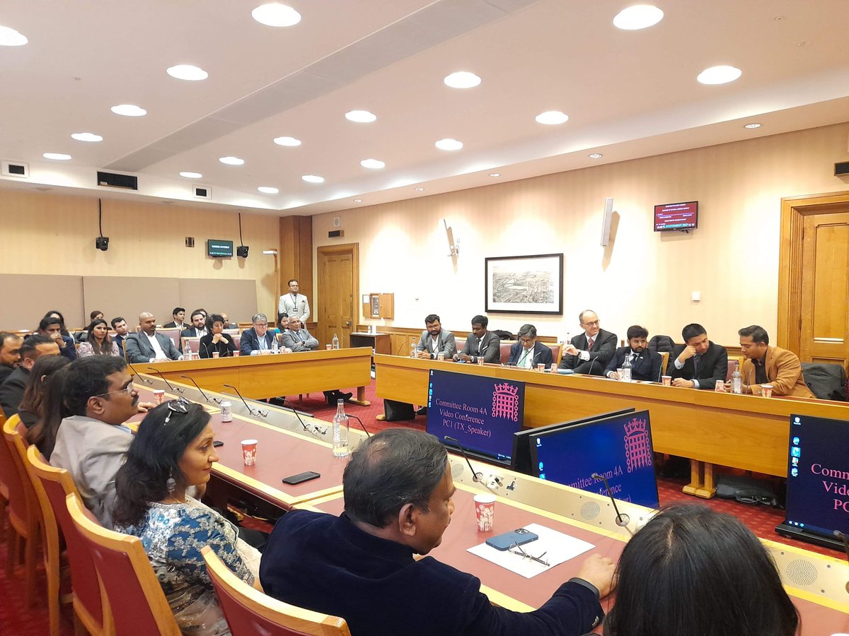 Lord Waverley tweet media