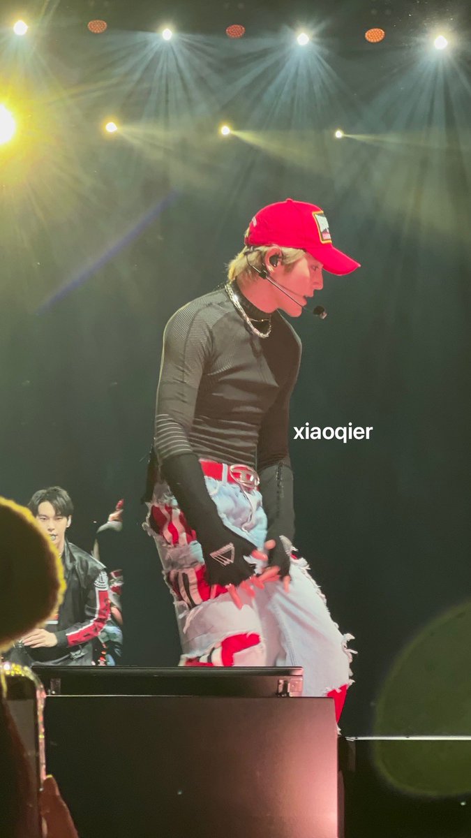 K45467737's tweet image. 可爱宝
#TAEYONG