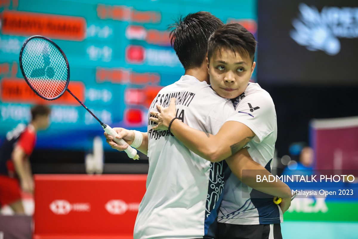 BadmintonTalk's tweet photo. #PriFad dan Pram/Yere berhasil melaju ke babak berikutnya!

#BadmintalkPhoto #MalaysiaOpen2023 #PMO2023 https://t.co/enJU704Khg