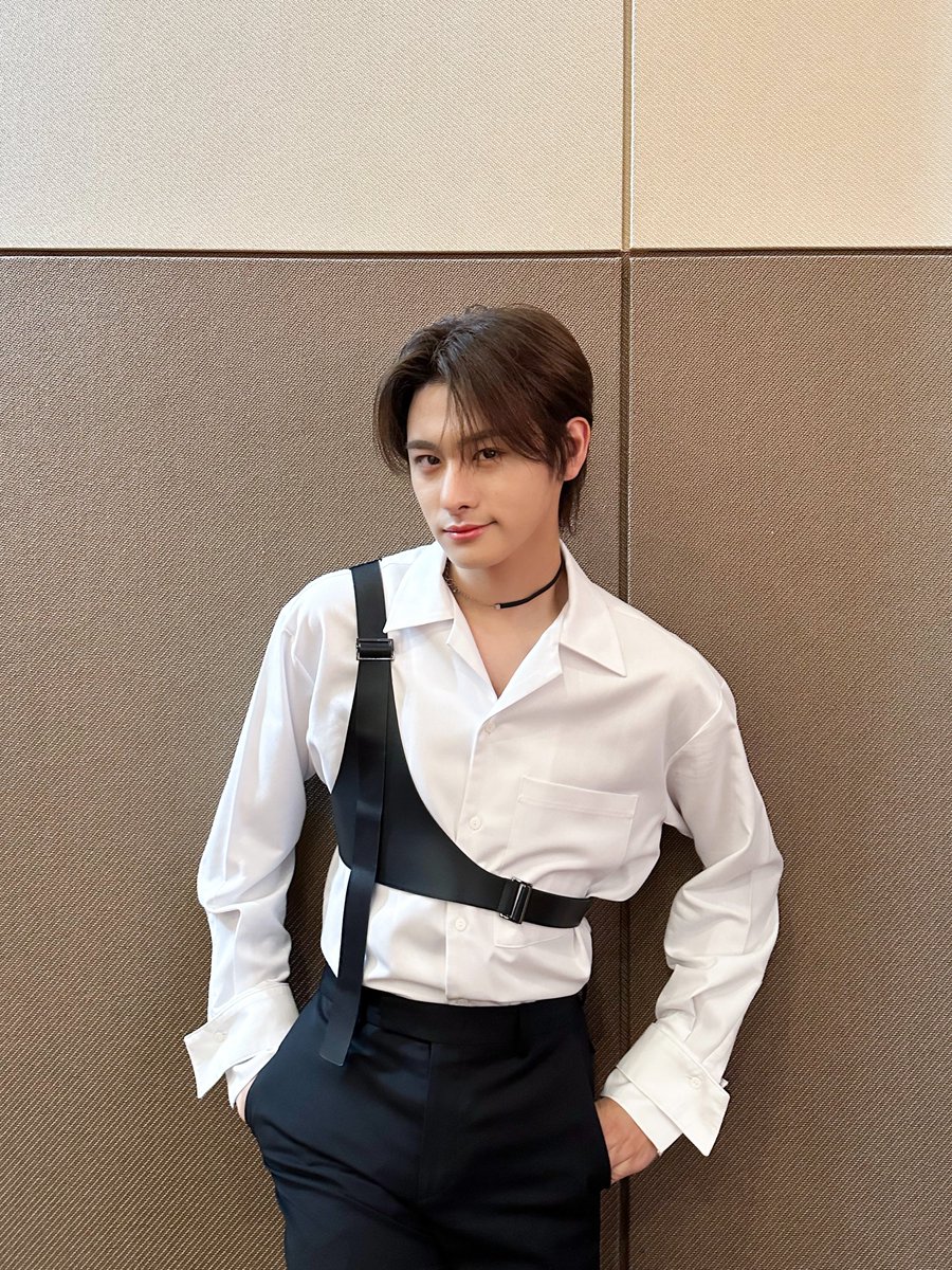 TRENDZ_OFFCL's tweet photo. [#은일]

다들 뭐해요..?

#FROM_TRENDZ #TO_FRIENDZ #TRENDZ #트렌드지 https://t.co/2QuLbg6keJ