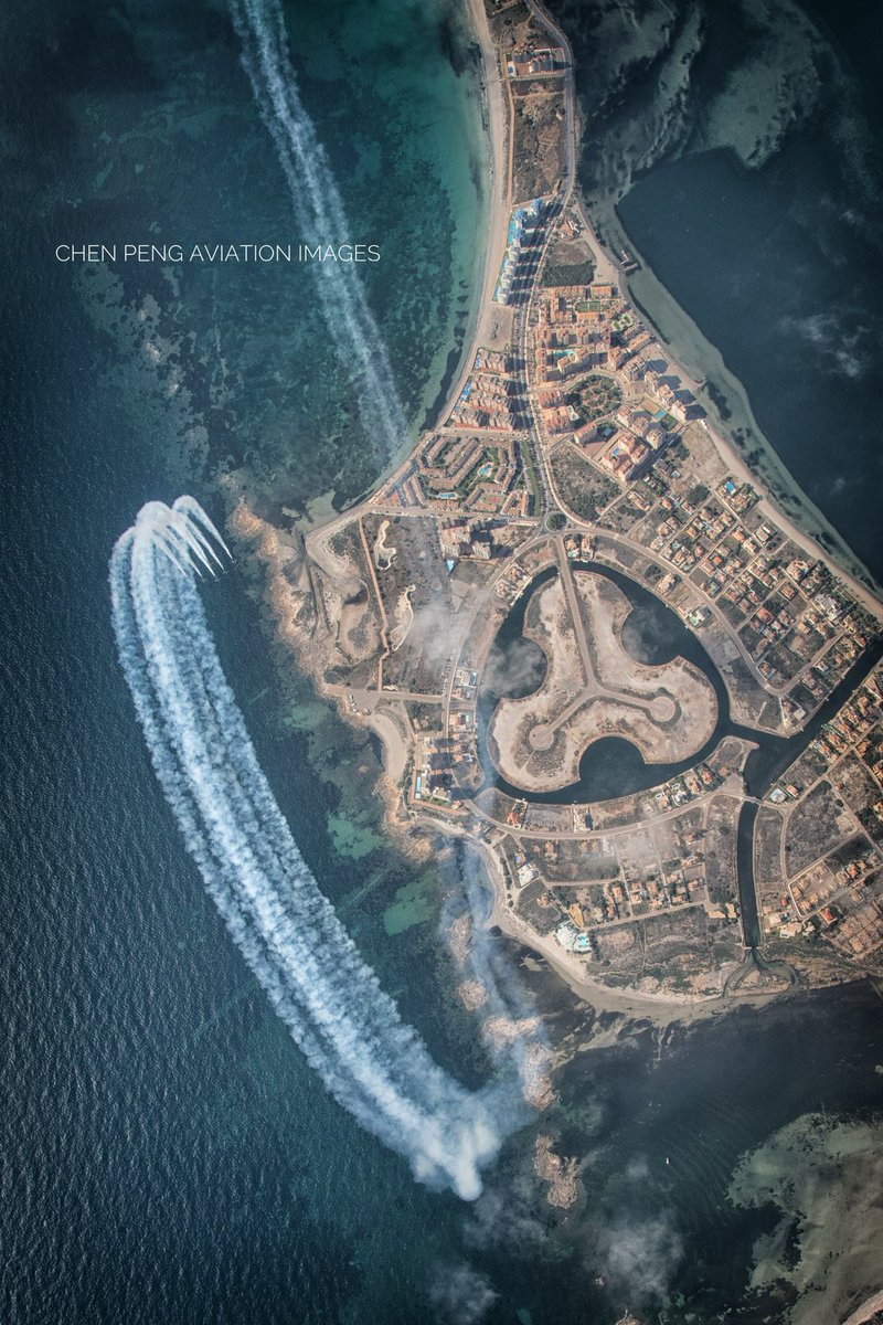 ¡#BuenosDías aviadores! 🥱

¿Sabéis qué? La cuenta atrás para la llegada del verano ya ha comenzado. Dentro de poco volvemos a ver a nuestra <a href="/patrullaguila/">Patrulla Águila</a> desde las playas 🏖️ de La Manga del Mar Menor.

<a href="/ChenPengPhotos/">Peng 🐼</a> 

#SomosElAire