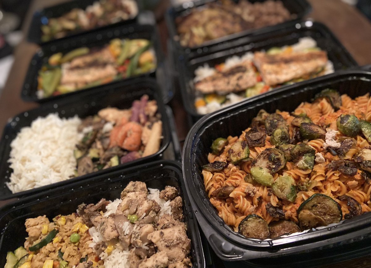 b_ffitness's tweet photo. Meal prep link in bio:
Customized menu’s 
20%off packages all month
#mealprep #OrangeCounty #mealprepservice #fitness https://t.co/nmbi6jABl4