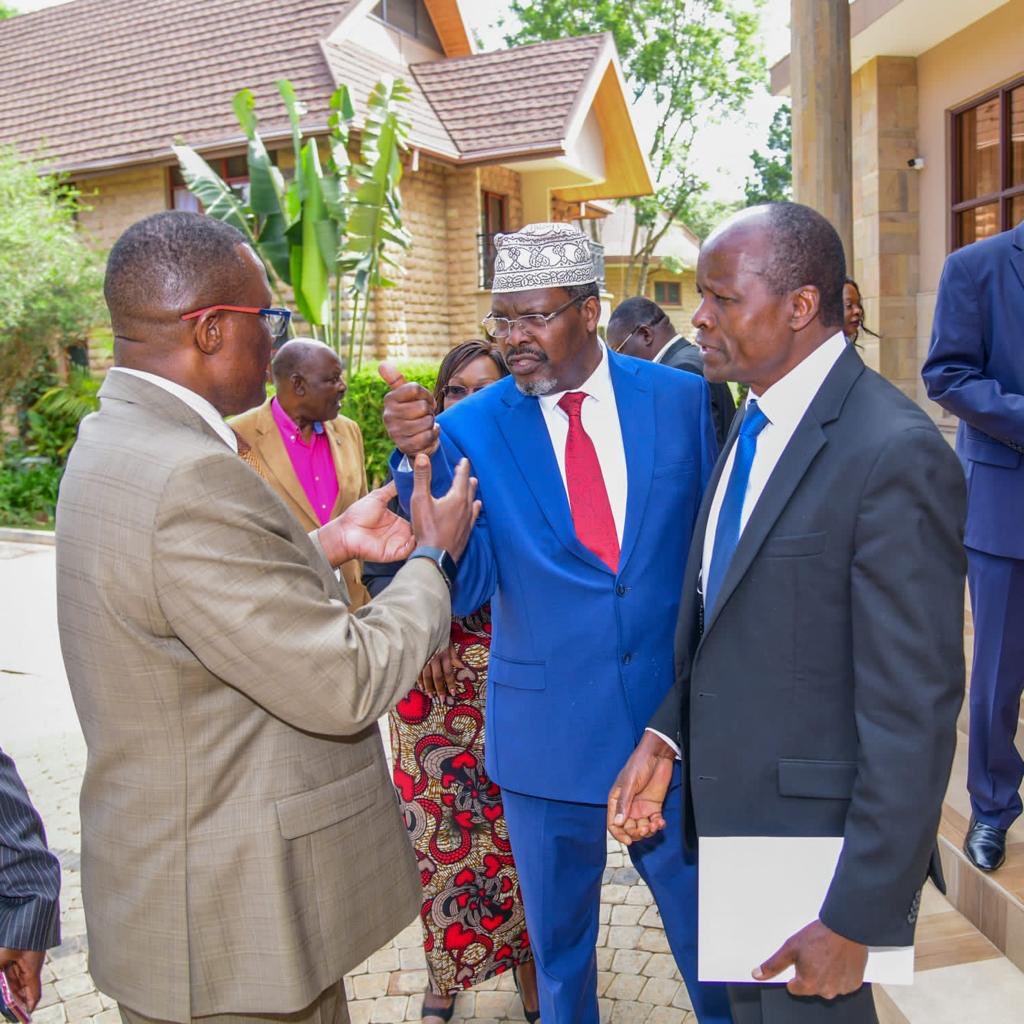 MigunaMiguna's tweet photo. Happening…. https://t.co/NyIbYzZgES