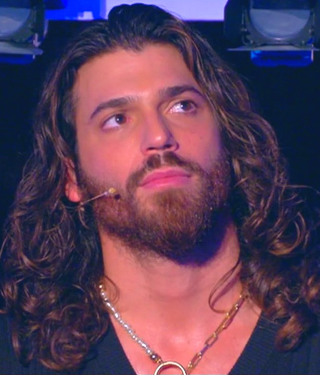 A beautiful day begins with the beautiful mindset.

January 10, 2023.

#CanYaman
