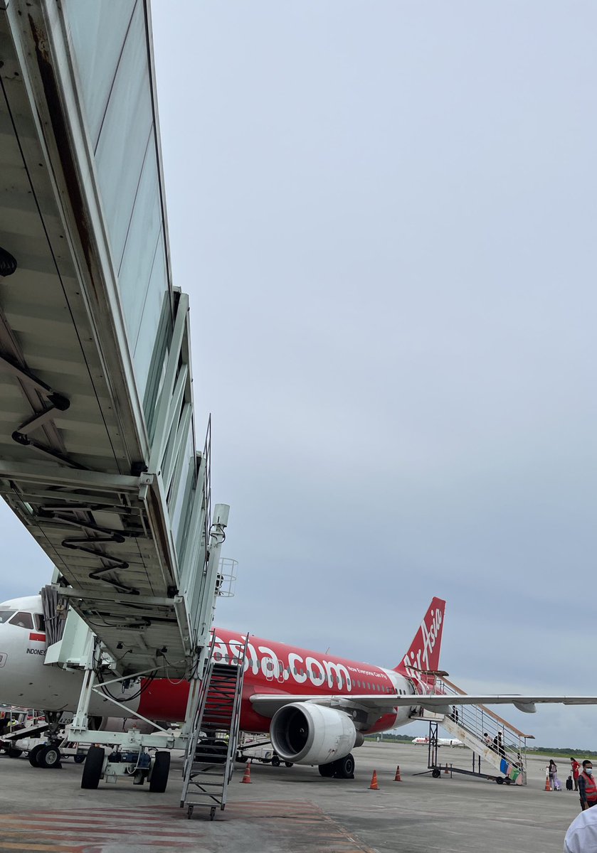 fridaysmagic's tweet photo. 🛫 https://t.co/6fygpzn6bh