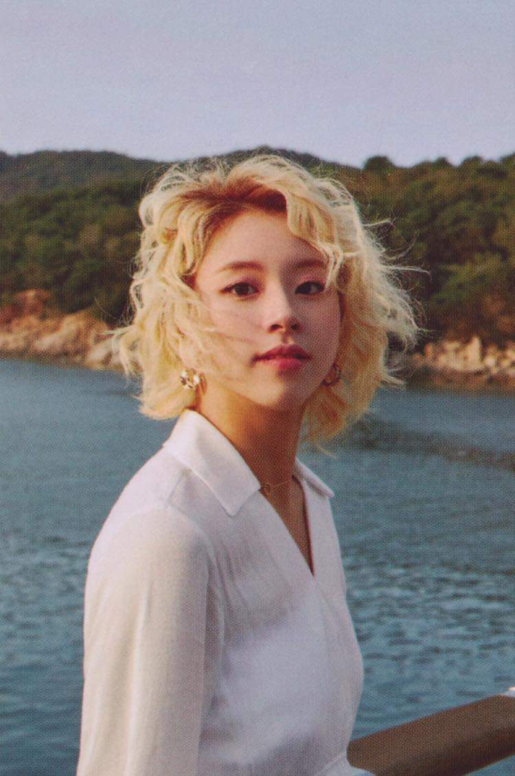 mysticaltimee's tweet photo. @signaltofu @JYPETWICE Chaeyoung Best Girl #CHAEYOUNG #채영 @JYPETWICE https://t.co/wnMbrM6KtW