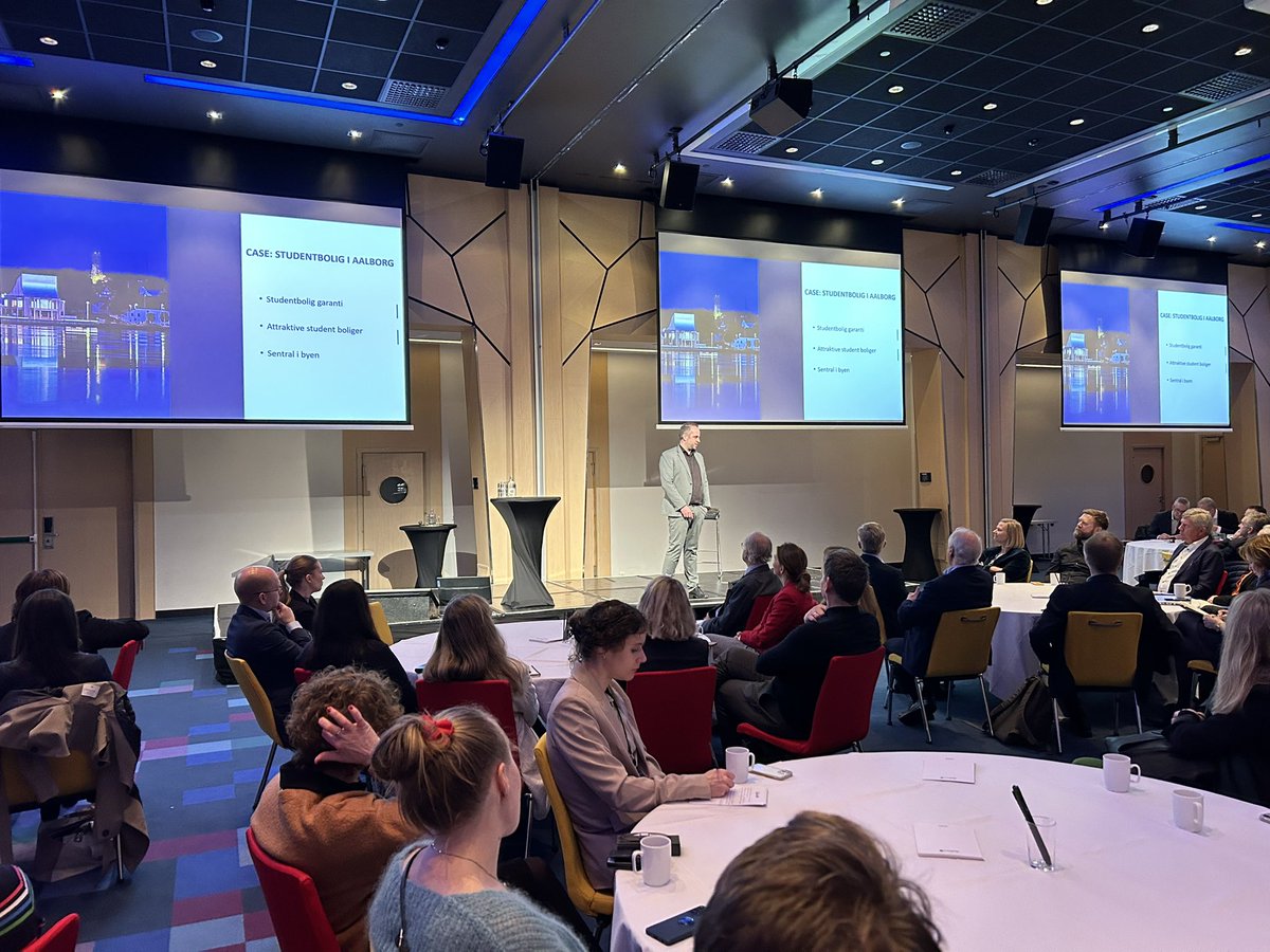 Jobbmuligheter er viktigste grunn for en attraktivitet.

Undersøkelse fra Bergen Næringsråd og NHH viser at næringslivet i byen ikke er synelig nok for NHH-studenter. Dette må byen ta tak i, sier professor <a href="/BramTimmermans/">Bram Timmermans</a> på #Bergenskonferansen