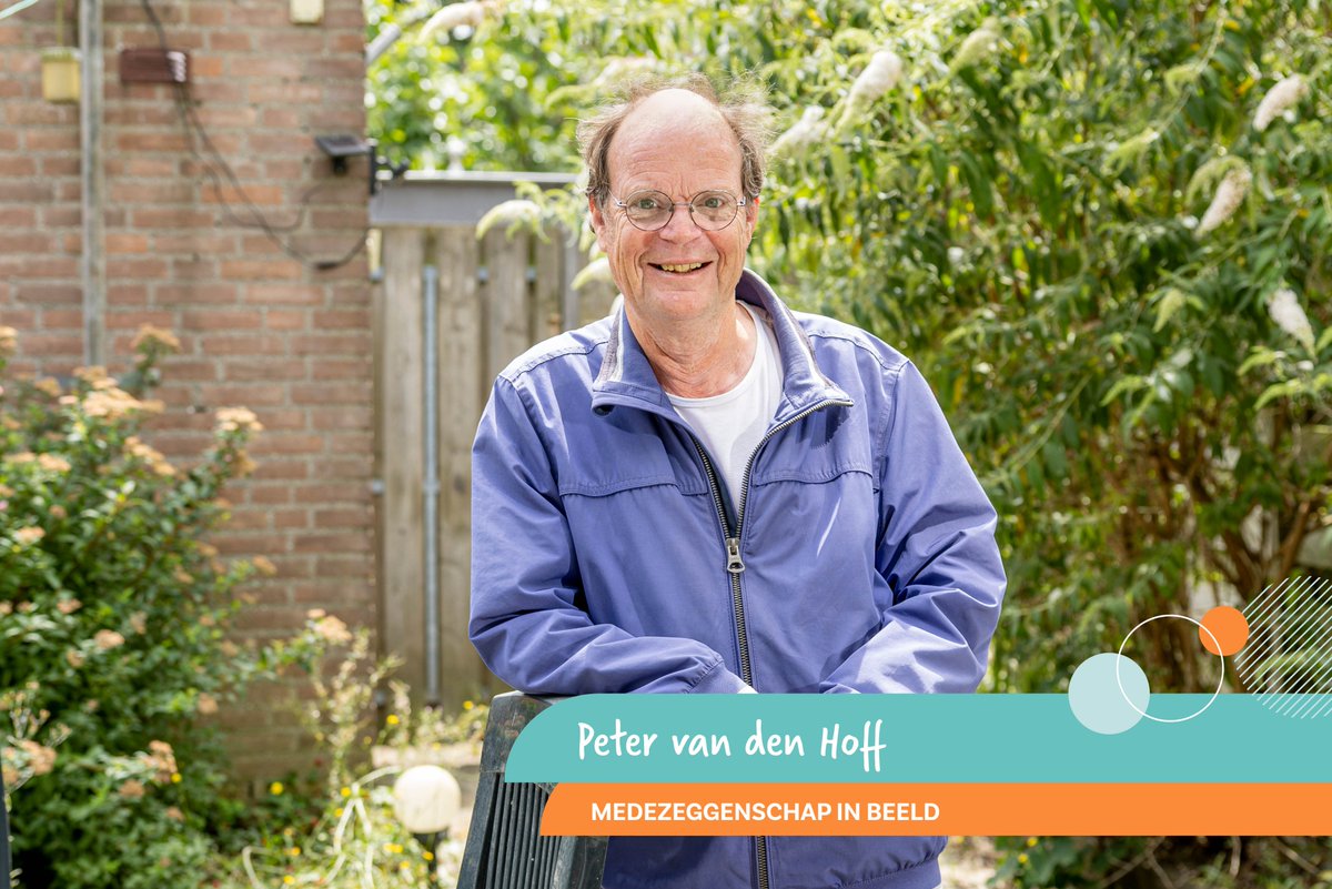 Midden in de Nijmeegse wijk #Gildekamp woont Peter van den Hoff. Sinds december 2021 is Peter lid van de lokale raad van woonlocatie Gildekamp en de kolomraad Zorg. Peter: “Ik vind het erg #leerzaam om in deze twee raden te zitten.” Lees hier verder: bit.ly/3IwNdlE