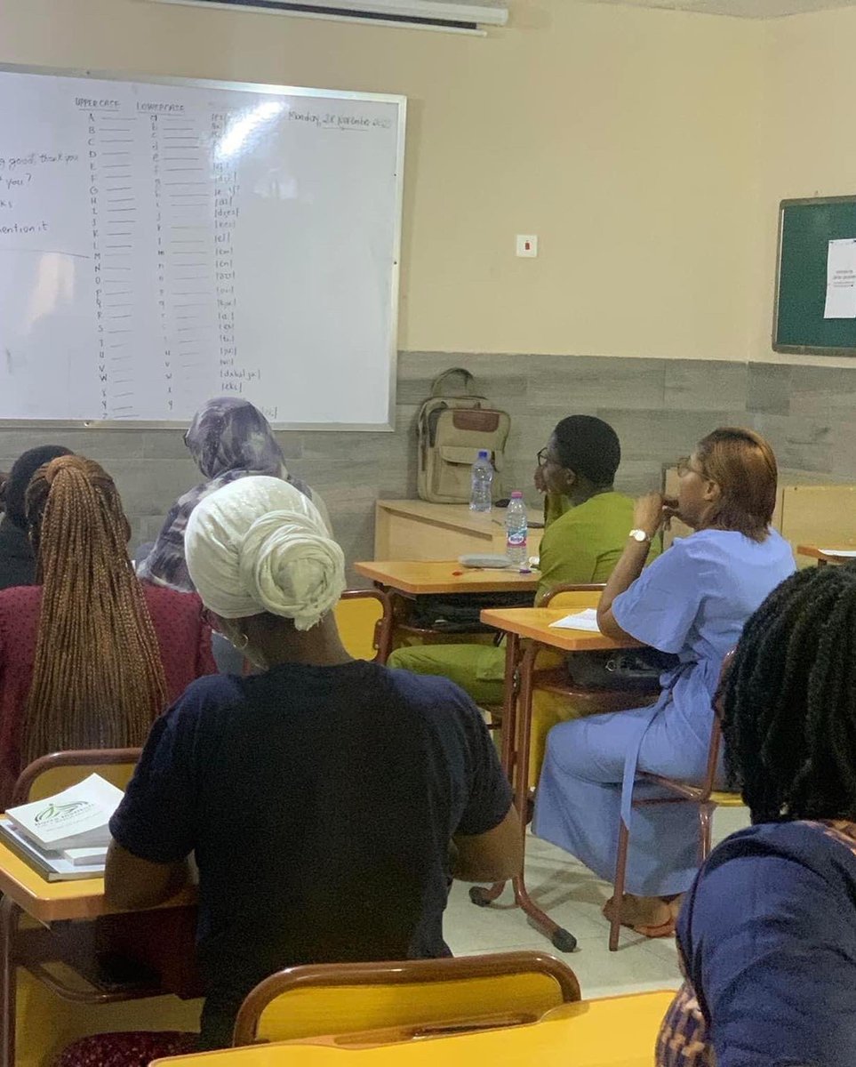 Durrainstitut's tweet photo. Class going on at Durra institute of languages.
Bonne reprise à tous!
#DURRAINSTITUTE #learnenglish #englishlanguageschool #englishlanguagelearning https://t.co/d09bEuQBnp