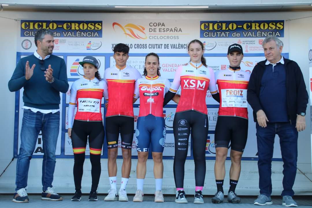 CxSueca's tweet photo. ☑ Passe el que passe diumenge (11'55h) la temporada de Sara ha estat excel.lent, proclamant-se campiona sub23 de la #CopaEspañaCX, medint-se amb les millors especialistes en la #CXWorldCup i sent un referent per a molts xiquets/es, als qui ha dedicat el #CampusSaraBonillo https://t.co/btud504hWa