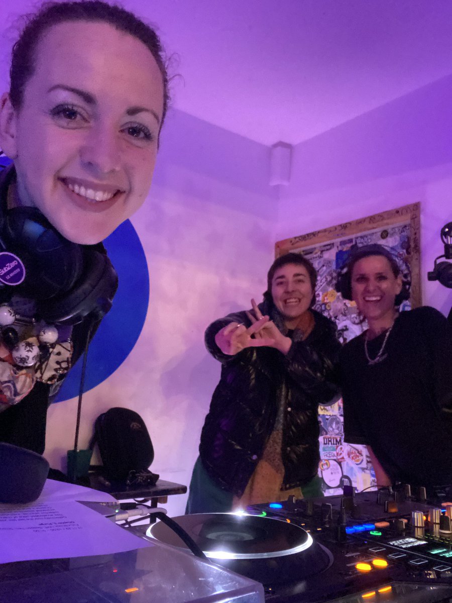 Cath Colour Carver tweet media