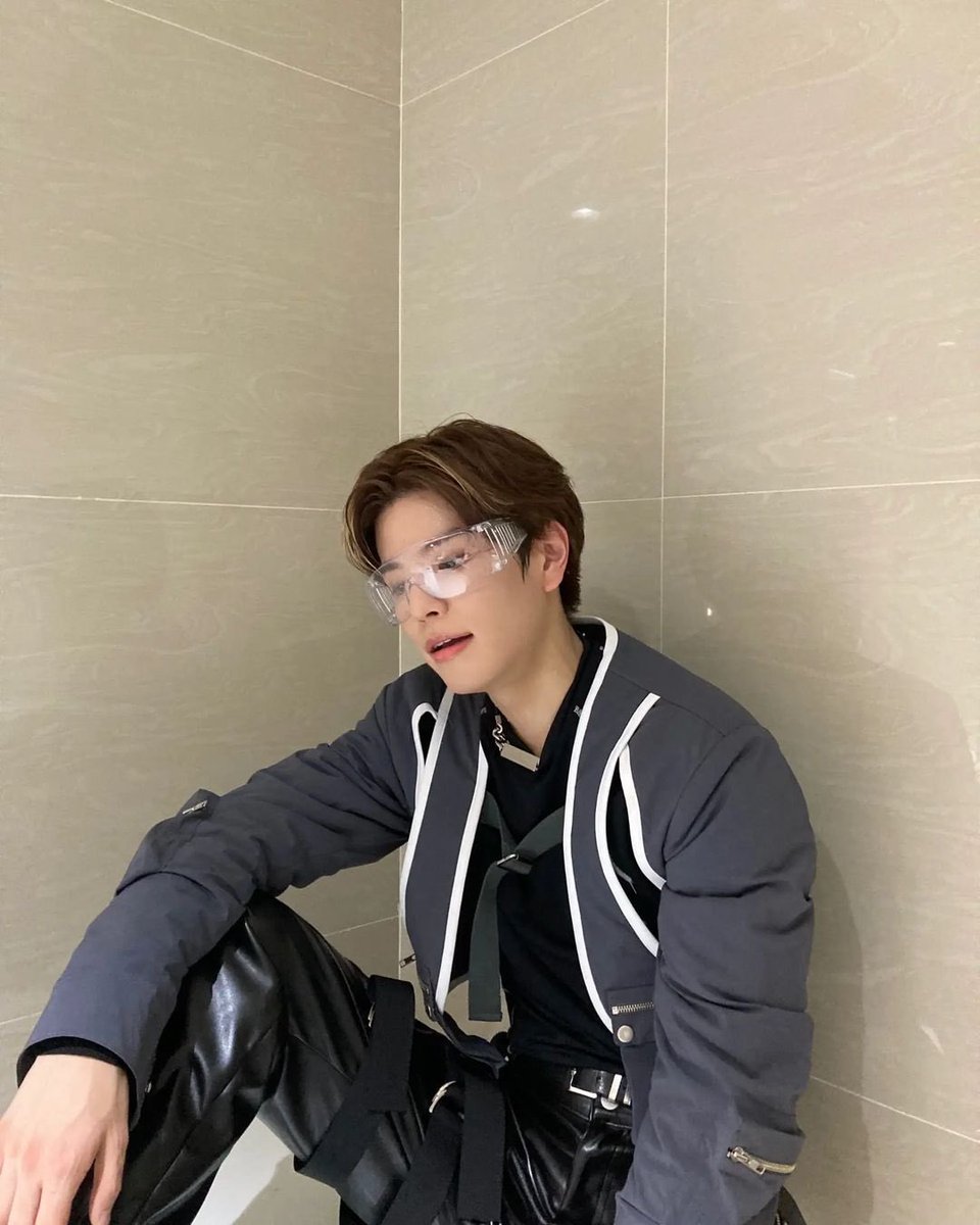 seungmin tweet media