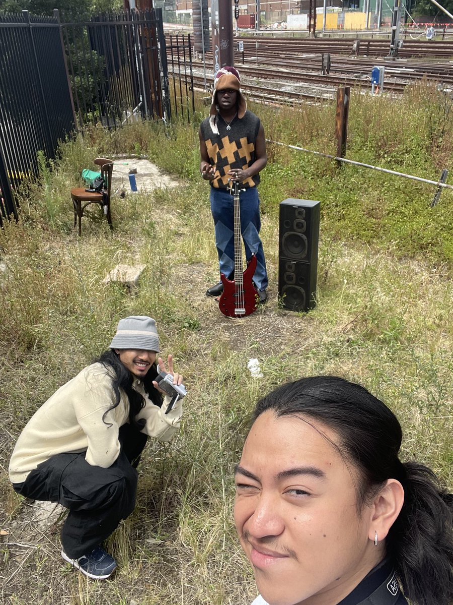 iss da brodemz day2day