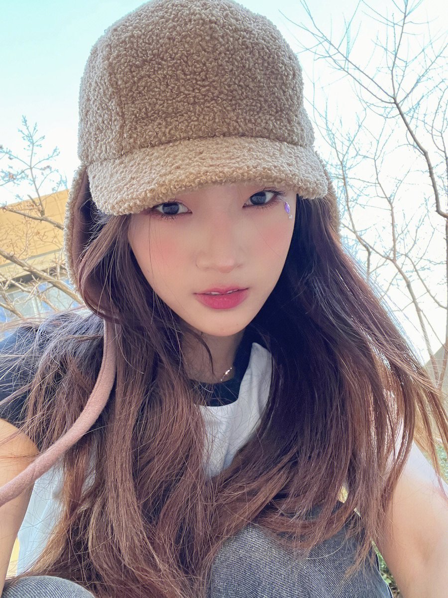 YubingFolder's tweet photo. #CAIYUBING #蔡语冰 https://t.co/Lg6M694pF7