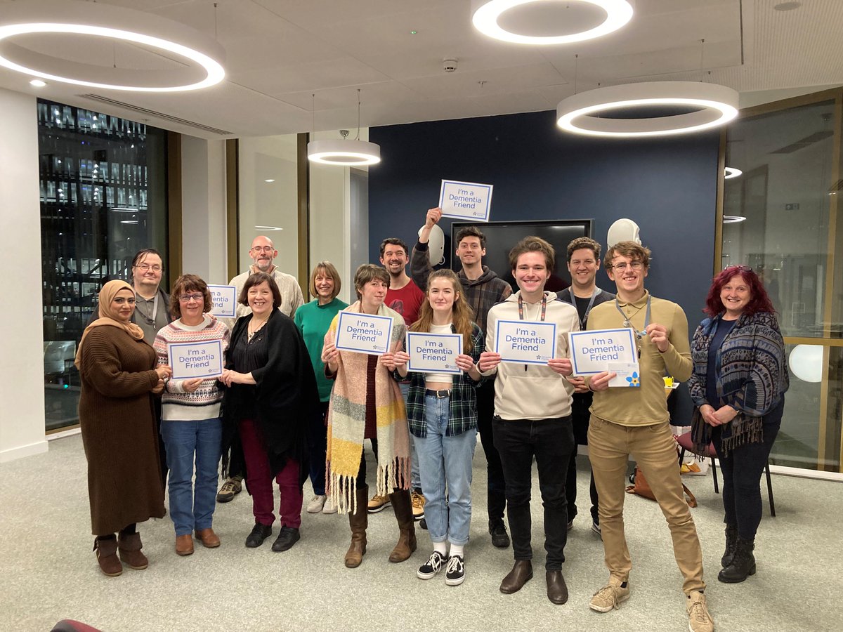 LeedsPlayhouse's tweet photo. 👋 Hello and welcome to our new Dementia Friends.
The team are ready and raring to go for today's Dementia Friendly performance of Charlie and The Chocolate Factory - The Musical.
Huge thanks to @_nickytaylor for leading this session with our Front of House team. https://t.co/HR4BpCUHAt
