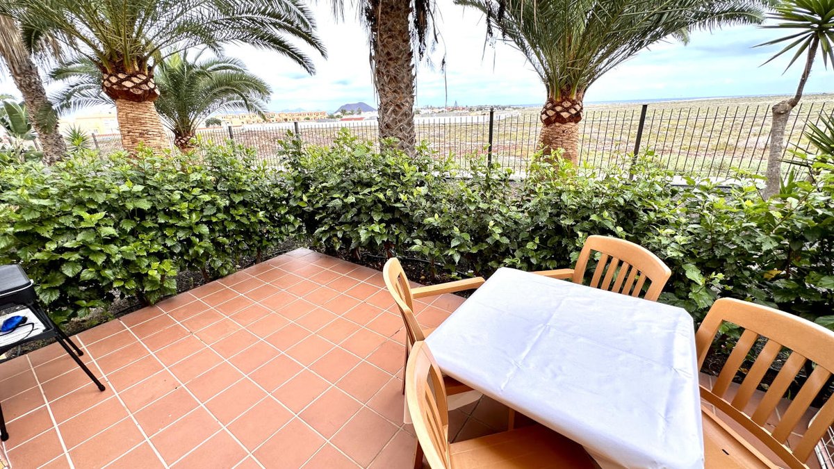 Ref. VFN102 - Apartamento Oasis Tamarindo en venta en #Corralejo #Fuerteventura
60 m² | Planta baja | Amueblado y equipado
Estar-comedor, cocina, 2 habitaciones dobles, baño, terraza con vistas al mar
#HomeCanarias #RealEstate #inmobiliaria
homecanarias.com/es/venta/pisos…