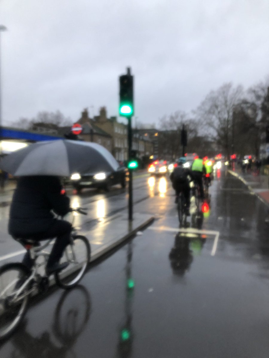 CyclingLawLDN's tweet image. Wait until a cold January morning in the pissing rain, they’ll all be empty #cs4 #cyclesuperhighway