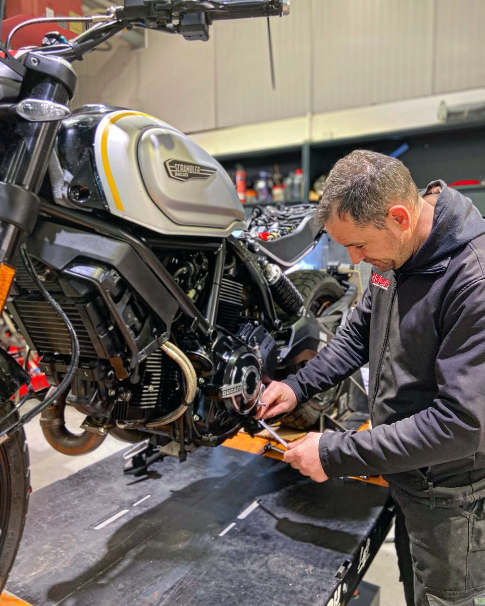 Riders Motorcycles tweet media