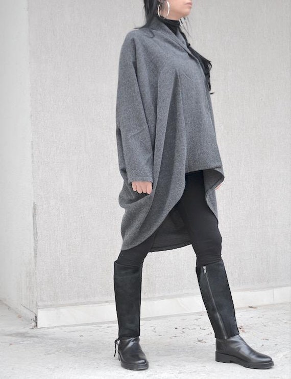 KOTYTOdesign's tweet image. Drape Design Coat, Winter Gray Jacket, Maternity etsy.me/3k6ybsI #drapedesigncoat #winterjacket #grayjacket #maternitytunic @etsymktgtool
