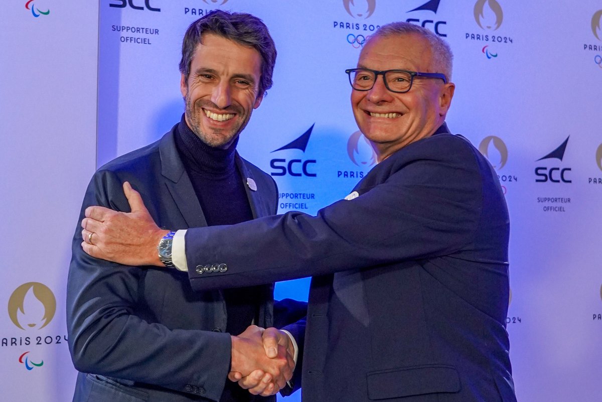 SCC_Info's tweet photo. 📣SCC rejoint le cercle des Supporteurs Officiels du Comité d'organisation des Jeux Olympiques et Paralympiques de 2024. 🥇🎉

Didier Lejeune est aux côtés de @TonyEstanguet pour la signature de ce partenariat exceptionnel. 🤝

@jeuxolympiques 

+ d'infos https://t.co/9yXgp38QFl https://t.co/HRBOcPJKjl