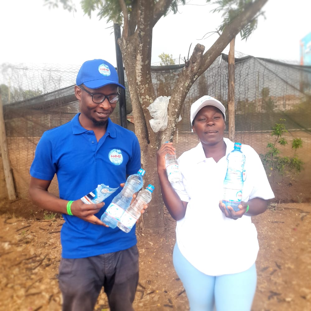 Here to serve you!
Have you had your Hamu water refill today?