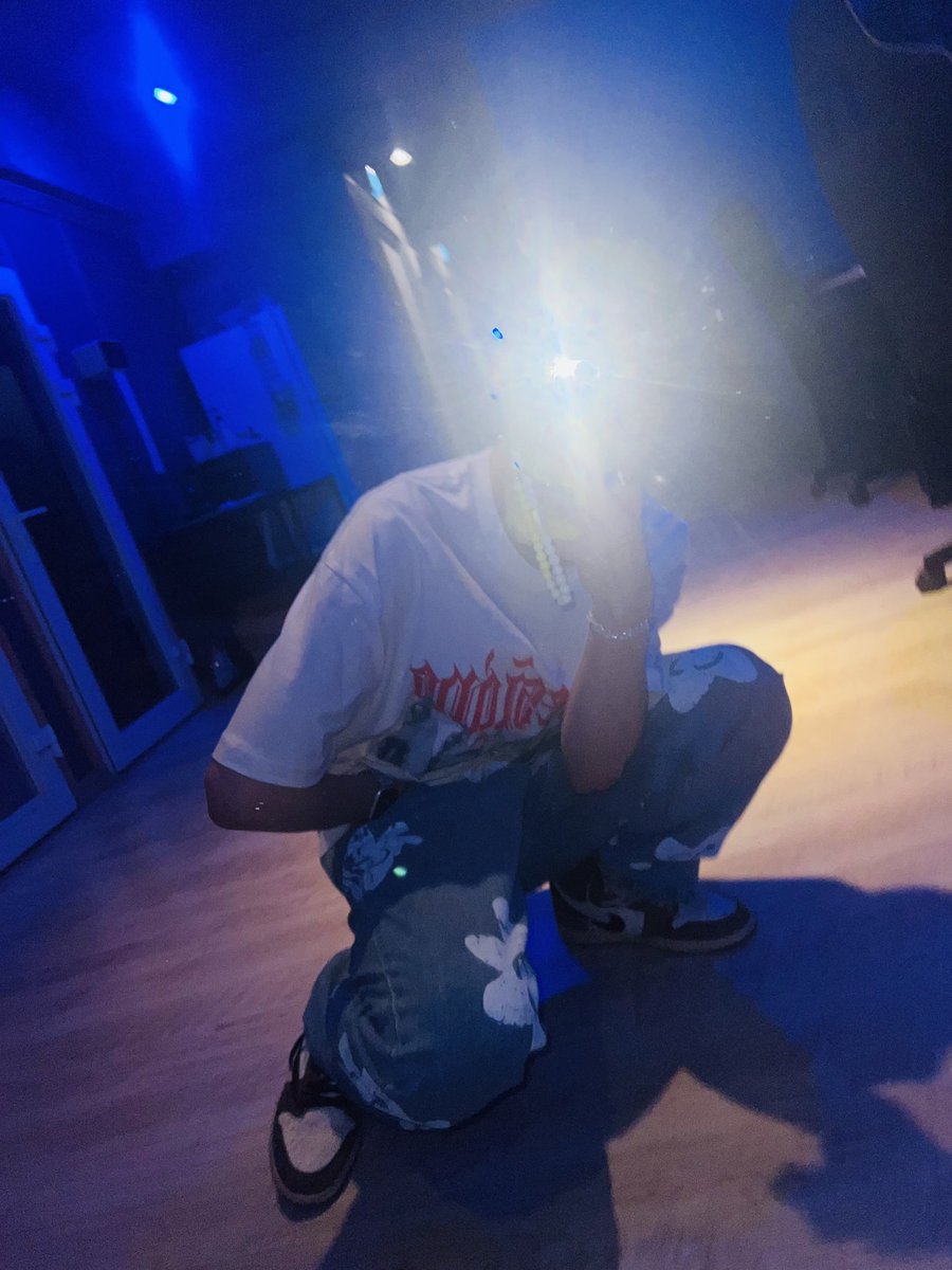 won_foruu's tweet photo. 📸 🤍 #WON_ForU https://t.co/6cXo2zGsdp