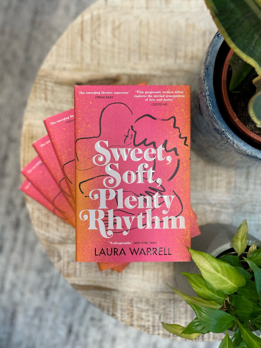 🚨 Finished copies of @LKWarrell's gorgeous debut #SweetSoftPlentyRhythm are in 🚨 and we would like to give away copies to 5 lucky winners ahead of publication in February!🤩

Follow, like and RT to win, UK postal addresses only. Giveaway closes midnight on Sunday.

Good luck!🧡
