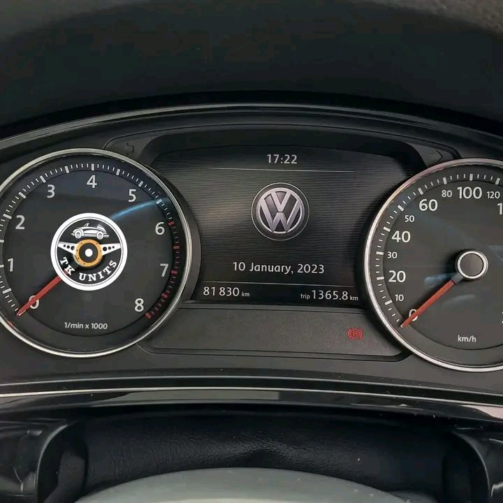 MotorsugCars's tweet photo. 2014 Volkswagen Touareg V6
PETROL engine 3000cc
It has got  Blue motion technology 
3000cc
Petrol
Mileage 81,000km
Automatic 

#fypシ #fsi #touareg #instacars #vwtouareg #carsofinstagram #panaromicsunroof✅ #airmatic #vw #vwtouareg #leather #pushtostart 

#TKunits https://t.co/AQxFciJhdb