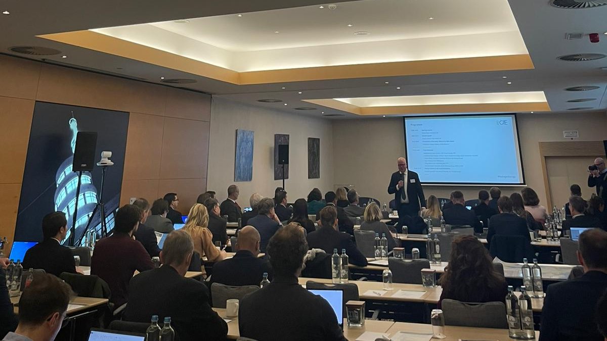 GIEBrussels's tweet photo. Only a few weeks to go before decisive votes on the #Hydrogen & Decarbonised #GasMarket Package!
We are discussing the much-needed recommendations for #Hydrogenstorage to deploy at scale with high-level 🇪🇺 policymakers & energy stakeholders 👇
#GIEWorkshop https://t.co/LCdXqmmPtr