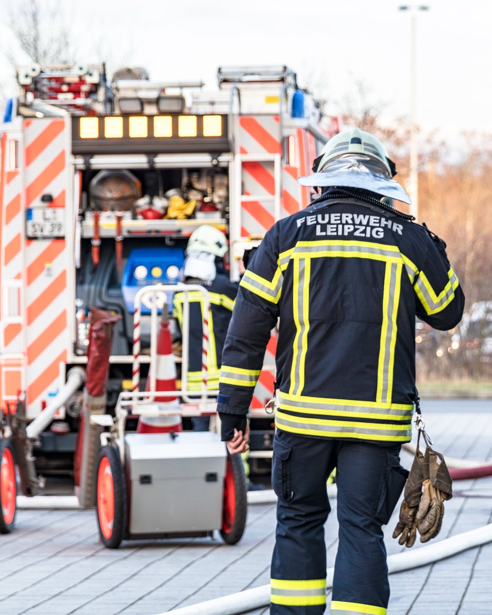 Feuerwehr Leipzig tweet media