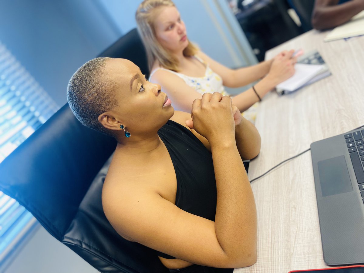 music_creatives's tweet photo. [Happening Now ] The Ehlanzeni Music Creatives Competition Winners are having their very first meeting to go through their National Youth Development Agency (NYDA) Grant’s terms and conditions . 

#TMCW #WeAreMusic https://t.co/hDyY5eJsXL