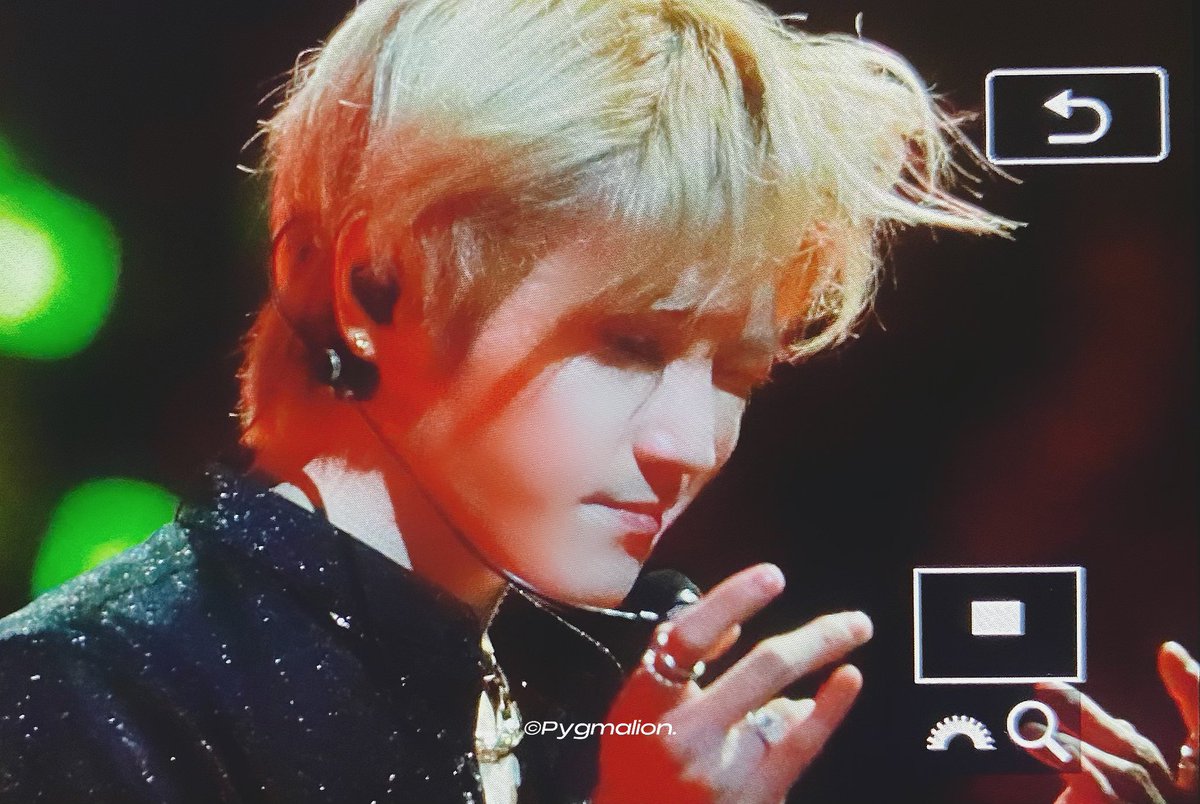 lovemakesus71's tweet image. 왜케 귀여움。。