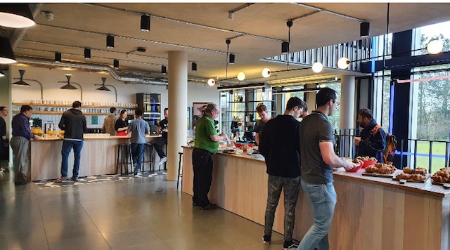 BradfieldCentre's tweet photo. This impressive workspace is located on The Cambridge Science Park. Why don't you come and check us out!
DM or visit our website for more information - https://t.co/bU9yGk8zVM
#location #flexiblebusinessspace #businessspace #servicedoffices #flexiofficespace https://t.co/tnuGCNoJN0