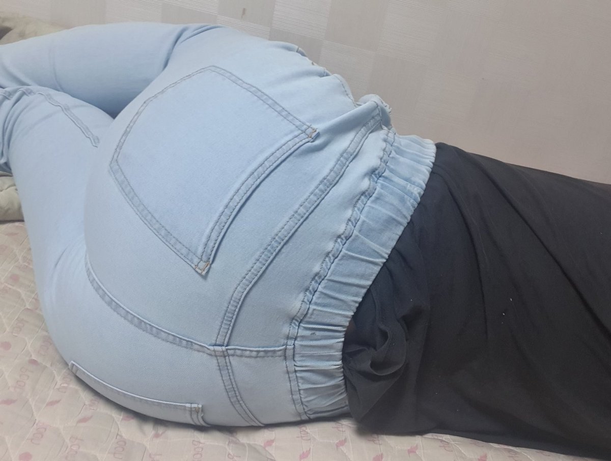 youE69's tweet photo. 따먹히고싶다.. https://t.co/LD3Q7wpNwJ