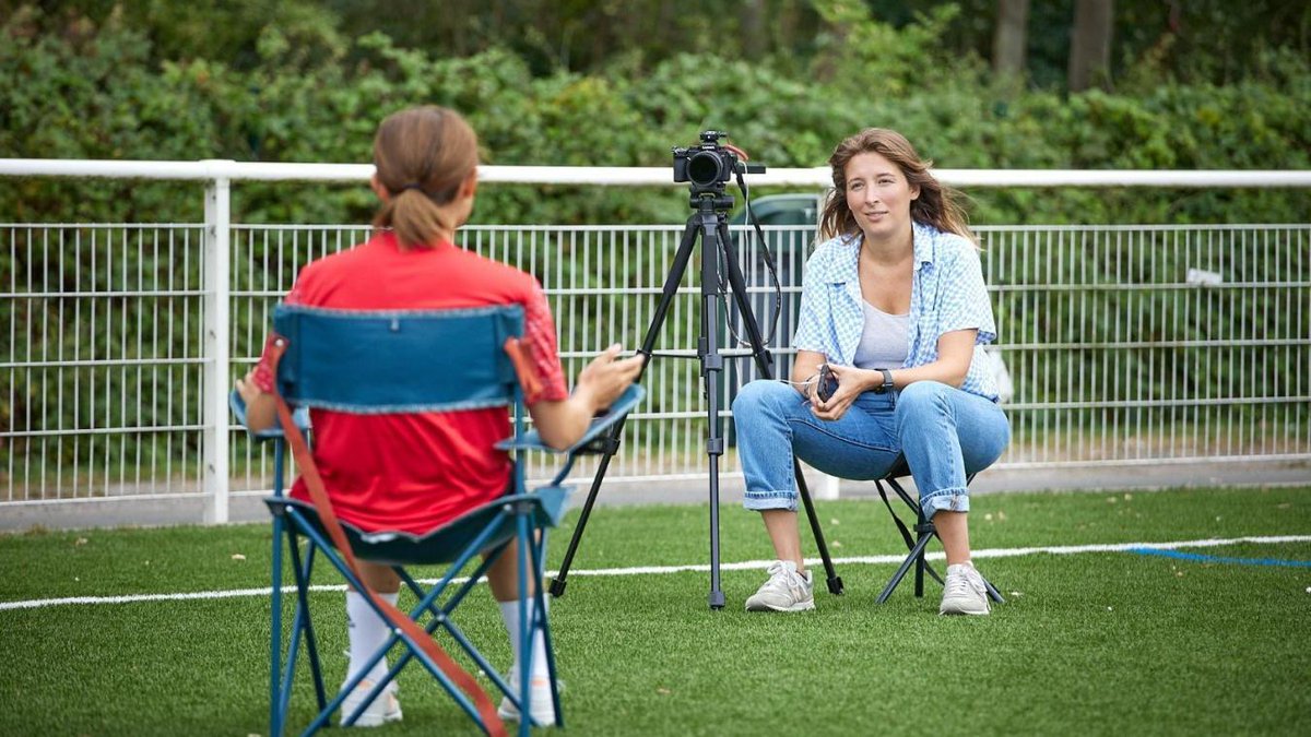 La parole au football féminin dans la série «Déterminées» lavoixdunord.fr/1276595/articl…