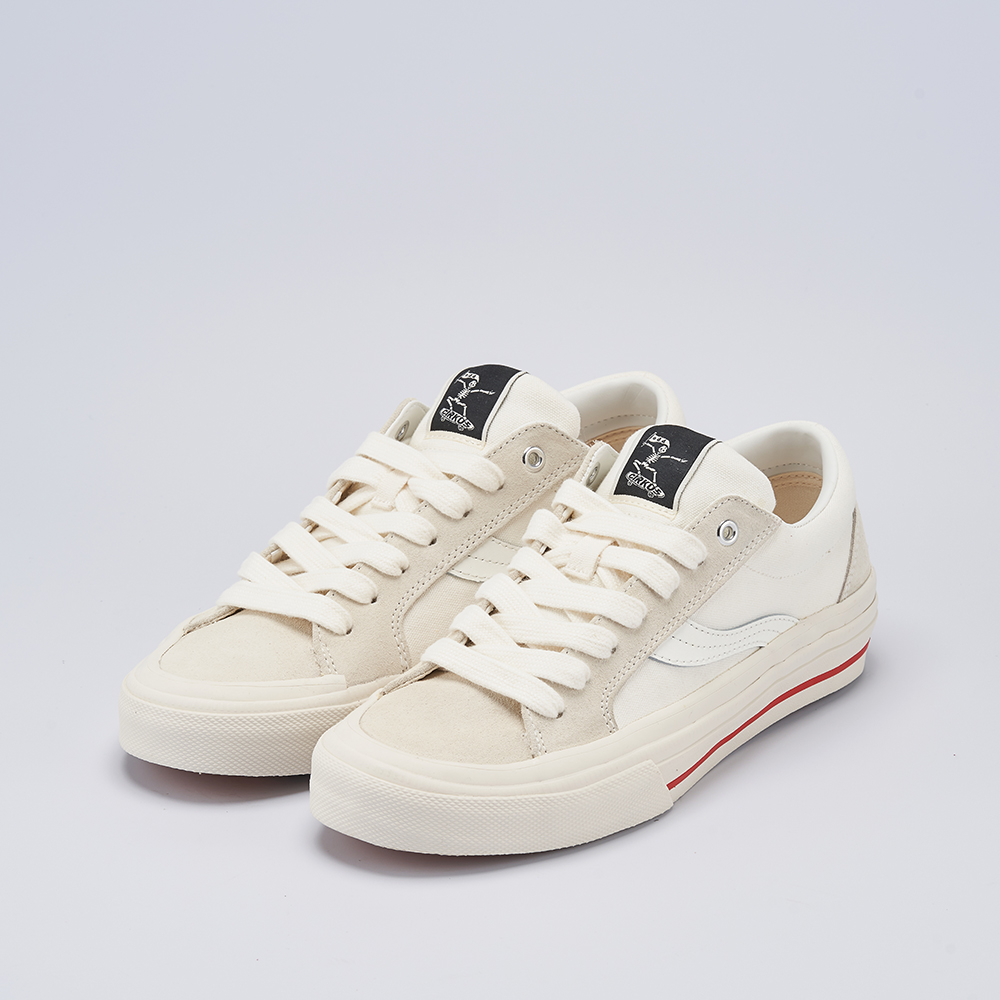 oddcirkus's tweet photo. ▒ CELEB_ #이채연 #아이즈원 #원트
▒ MEDIA & SNS_ 이채연 공식 유튜브
▒ SNEAKERS_ 애슬리 LOW - WHITE
▒ BRAND_ #오드서커스 #oddcirkus
▒ 제품 바로가기
https://t.co/1uqKwF51iv https://t.co/l7duKqsc0u