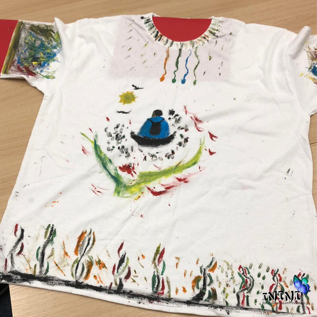 Yesterday, seven people attended the 1st community day of 2023! We painted jeans and t-shirts. 

#art #migrants #migrantswelcome #coventry