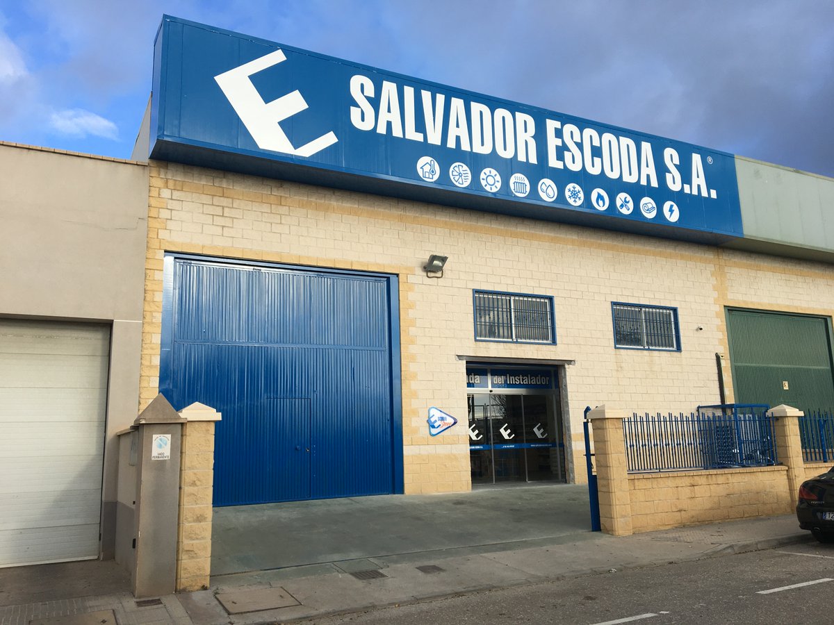 SalvadorEscoda's tweet photo. 📢📰 ¡NOTICIÓN! ¡NUEVA #EscodaStore en Vélez MÁLAGA! 👏💪🏬
🔥☝️🏷️¡PROMOCIÓN ESPECIAL APERTURA por tiempo limitado!
☝️🎉🪅🍾INAUGURACIÓN JUEVES 19/12 ¡Apúntate!👌
🕐 Lunes a viernes 08:30-3:30 y 15:30-18:30
👉🗺️ https://t.co/gvDxLHRL5o
#inauguración #atuservicio #apertura https://t.co/NRWKHRICQe