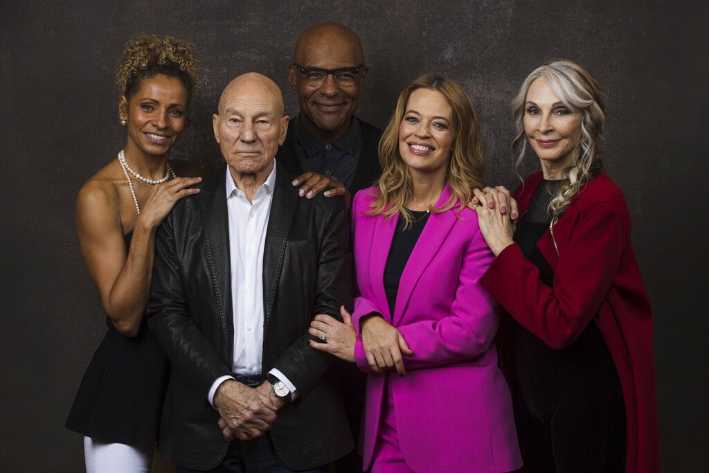 #StarTrekPicard cast at the #TCA23  #MichelleHurd #PatrickStewart #MichaelDorn #JeryRyan #GatesMcFadden