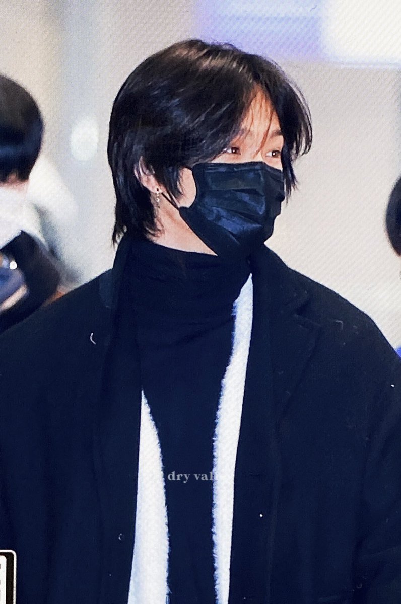 dryvalley_'s tweet photo. 230110 #원어스 #ONEUS #이도 #LEEDO #김건학 바이바이… https://t.co/yDAbOk4eZX