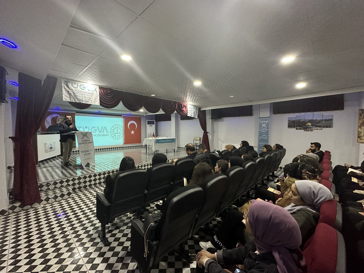 Katılım gösteren herkese teşekkür ederiz… "Okur-Yazar Gençlik Buluşmaları"