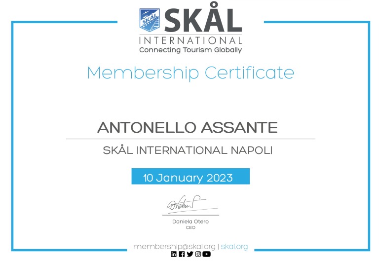 Benvenuto in Skål International Napoli ad Antonello Assante
Hotel manager 
Hotel Corallo Sorrento dal 2016
hotelcorallosorrento.com
#skal #skalinternational #skalnapoli #napoli #businessamongfriends #istituzioni #travel #business #skalitalia #STAYSKAL #newsdagliskalleghi #sorrento