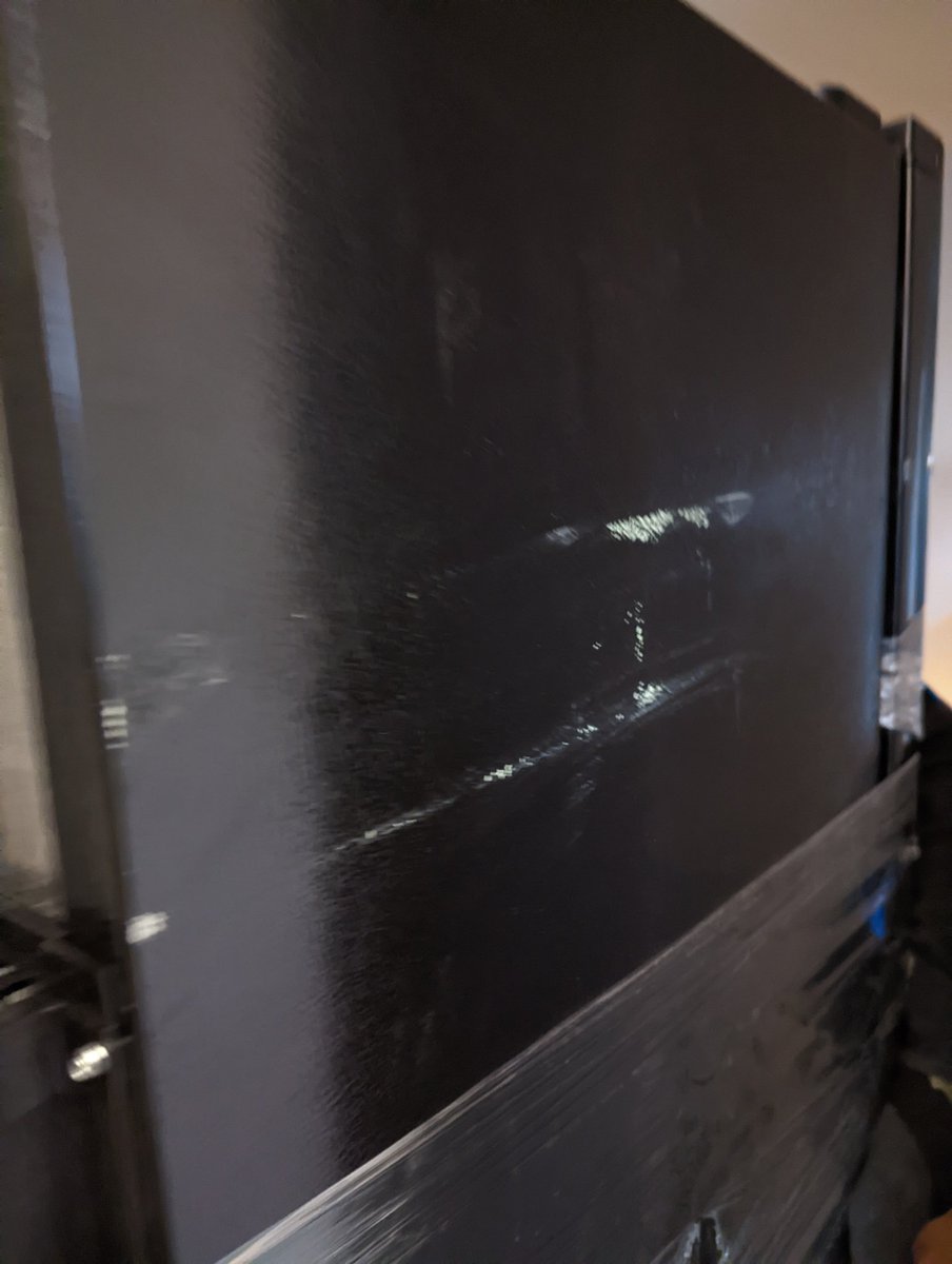 CallsignBronco's tweet photo. 3 mths later and several complaints to 3rd party co. fridge finally arrives and it is the opposite of everything you expected. Why buy appliances from Home Depot? I am now asking the same question and more. #HomeDepot #Toronto @HomeDepotCanada @HomeDepot @CBCToronto @CityNewsTO https://t.co/nmdoK9wcYK