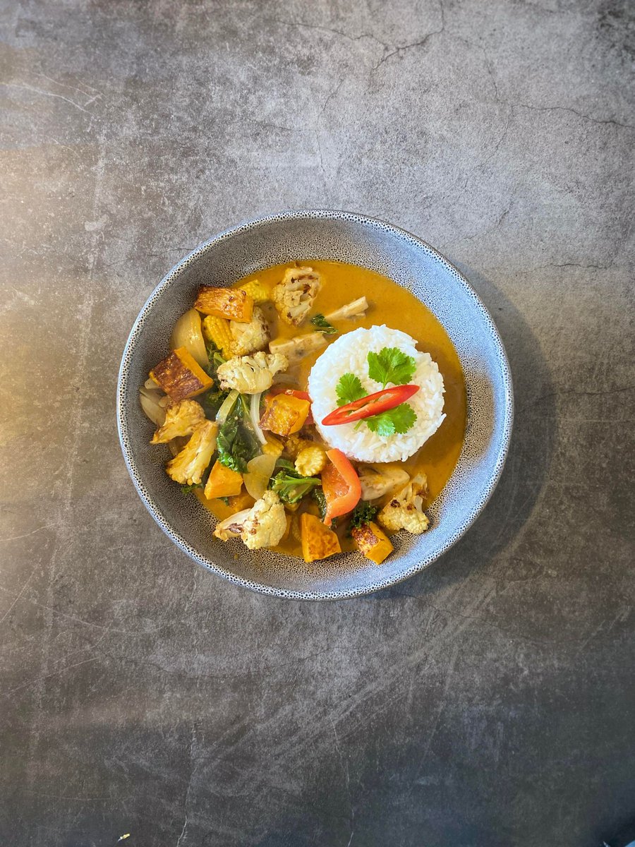 🍜💚A perfect recipe for #Veganuary 🍜💚
Roasted Cauli and Squash Peppercorn Panang Curry, (Vegan)
This hearty winter curry tastes healthy but luxurious too. Go to our website thecoconutkitchen.co.uk for full recipe