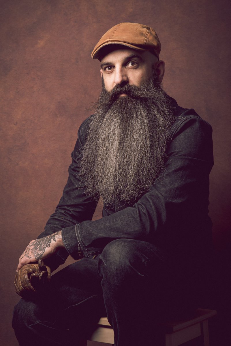 PacomeBassien's tweet photo. 🧔‍♂️ Loïc Papillon, originaire de #Connantre, est sacré plus belle #barbe de l’année 2022 @UnionArdennais 

Sa barbe mesure exactement 30 centimètres 👇
https://t.co/gfZ153x81i

#Marne @Papy_ion https://t.co/4boejpJAUa